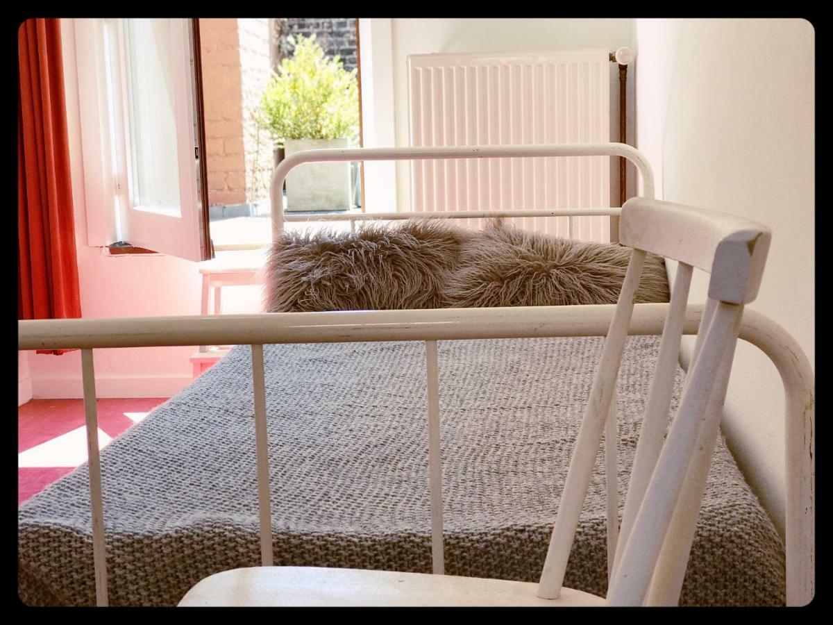 Trendy House 5Min From Shoppingstreets Villa Brugge Buitenkant foto